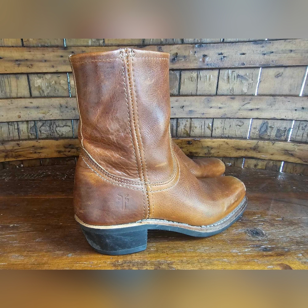 Frye Ankle Boot Size 7 - Picture 7 of 8
